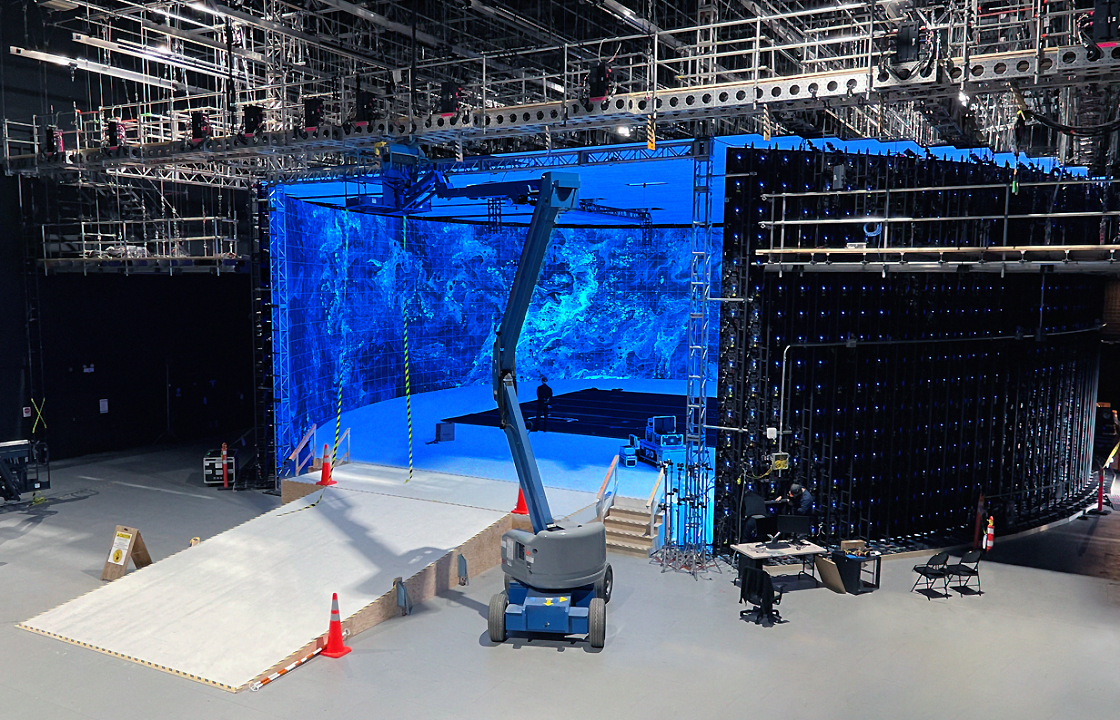 ROE Visual LED Panels in the Vancouver PXO & WFW Stage