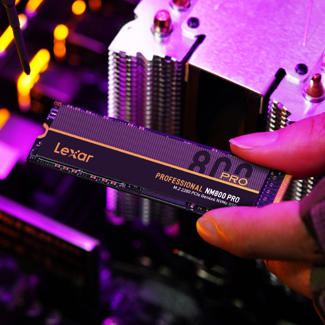 Lexar Professional 2TB NM800