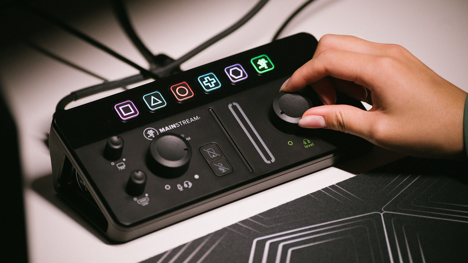 Mackie MainStream Live Streaming and Video Capture Interface