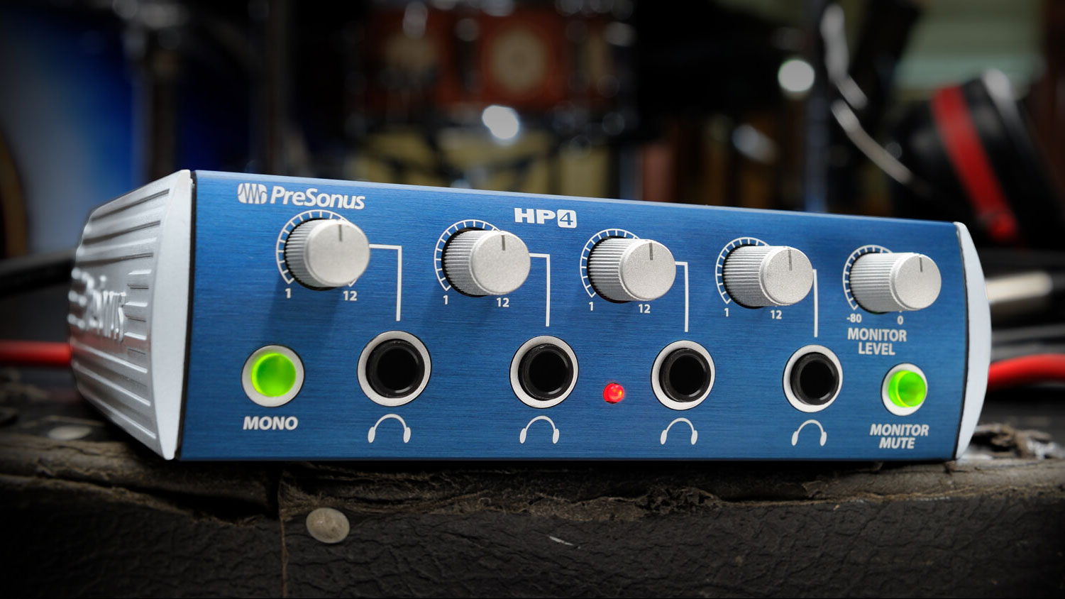 PreSonus HP4 - 4-Channel Headphone Distribution Amplifier
