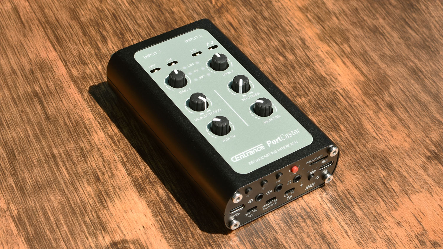 CEntrance PortCaster Podcast Mixer and Recorder Interface