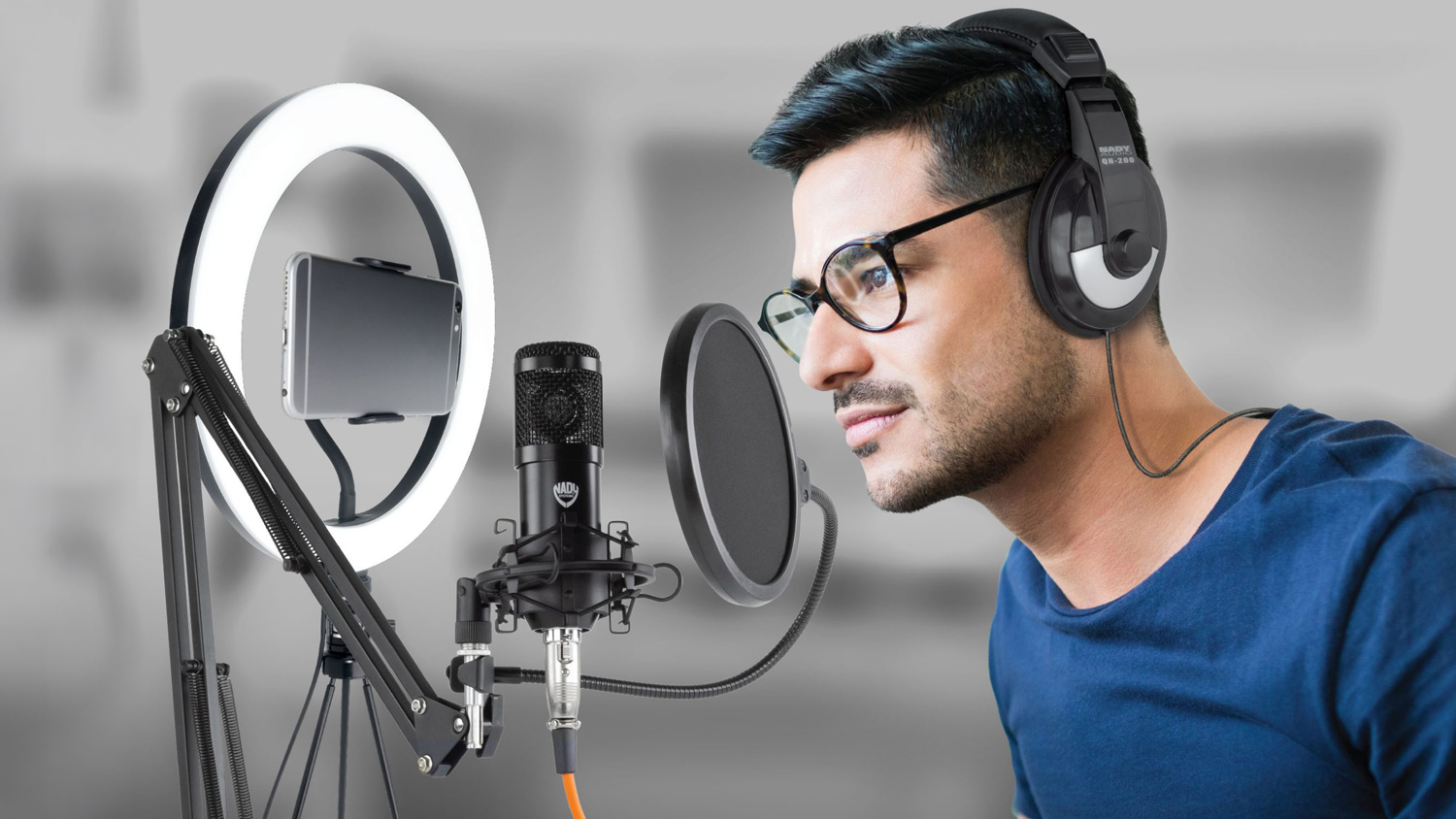 Smith-Victor Studio Podcast System