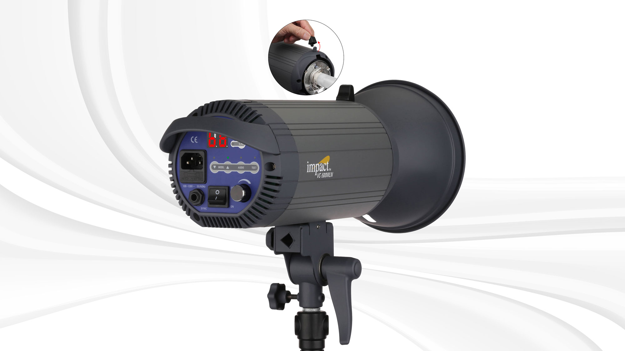 The<a data-cke-saved-href="https://www.bhphotovideo.mom/c/product/1241019-REG/impact_vc_500wln_500ws_monolight.html" href="https://www.bhphotovideo.mom/c/product/1241019-REG/impact_vc_500wln_500ws_monolight.html" target="_blank"> Impact VC-500WLN 500Ws Monolight</a> can be used on a stand or handheld using the included handgrip.