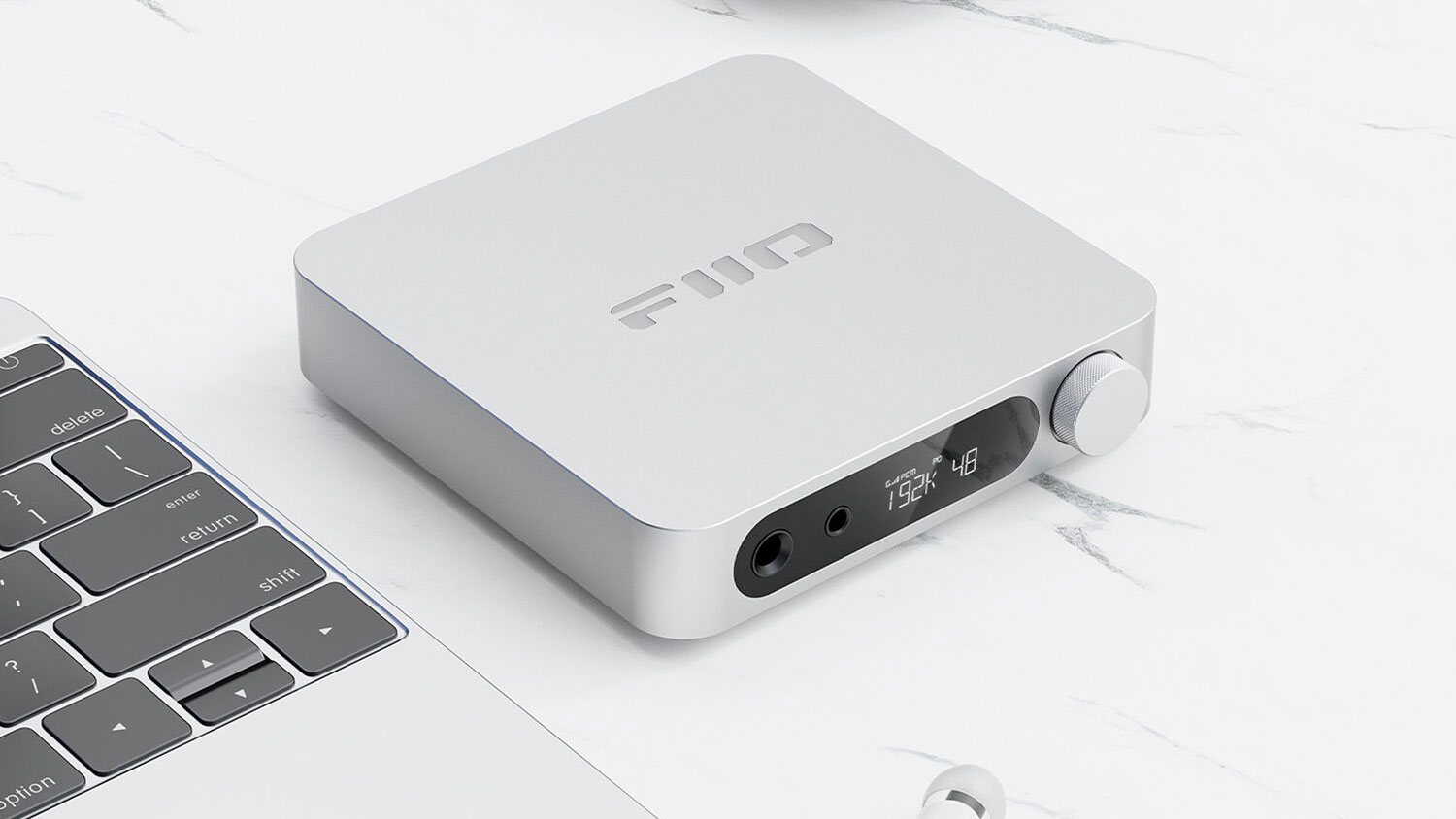 FiiO K11 Desktop USB DAC and Headphone Amplifier