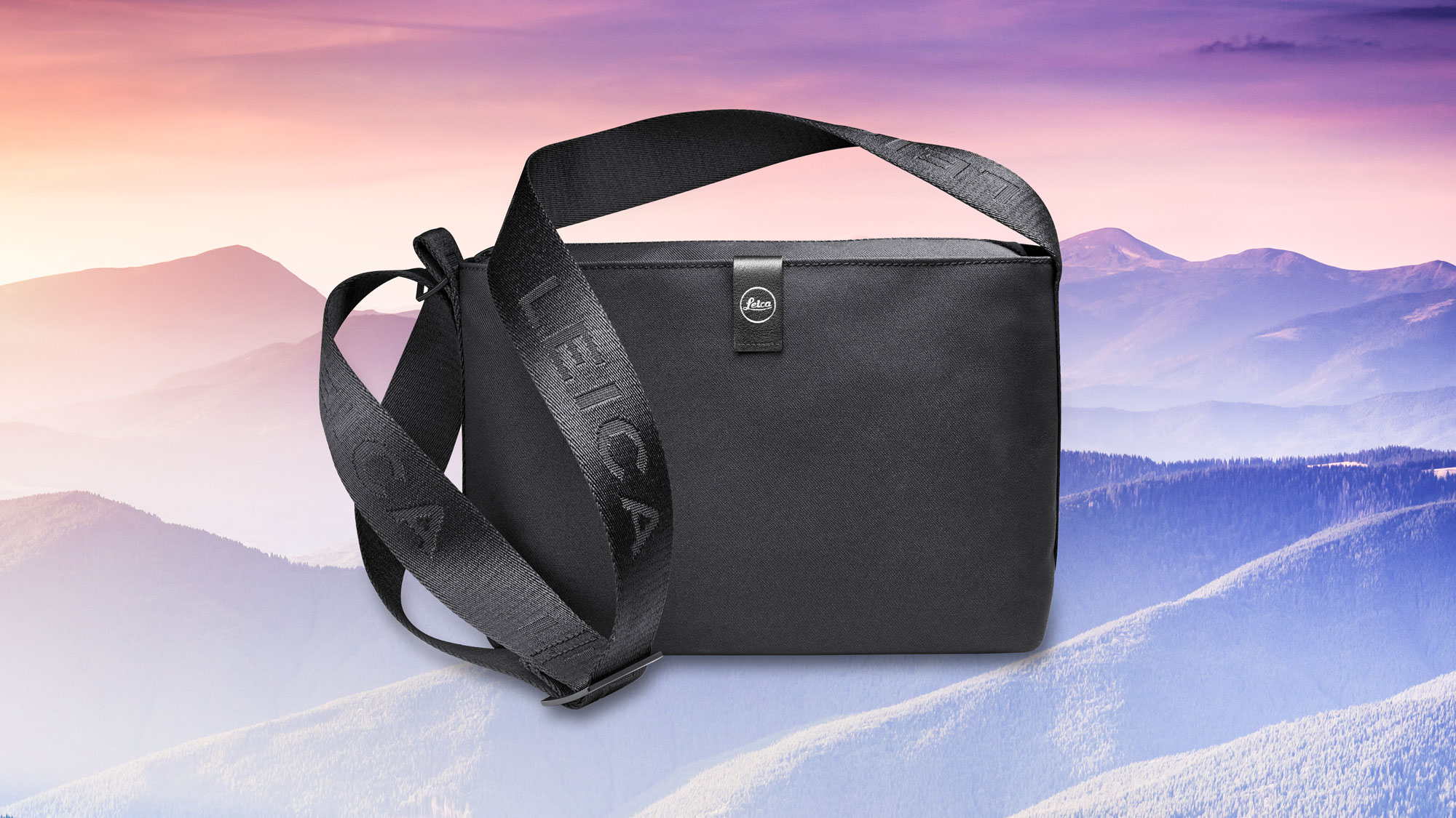 Leica SOFORT Cross-Body Bag