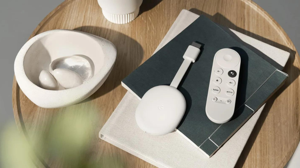 Chromecast with Google TV (HD) Chromecast with Google TV (HD)