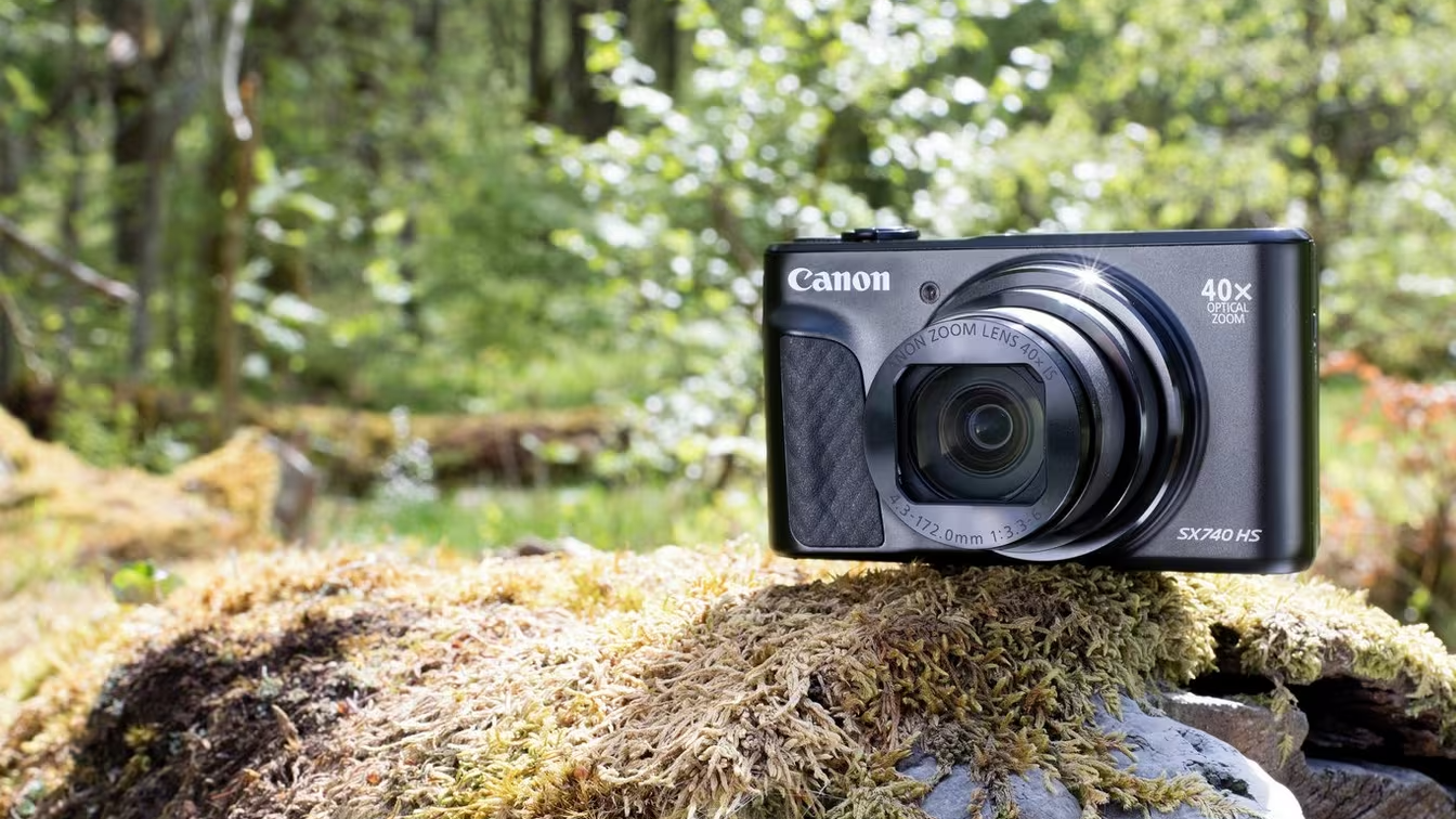 Canon PowerShot SX740 HS Digital Camera