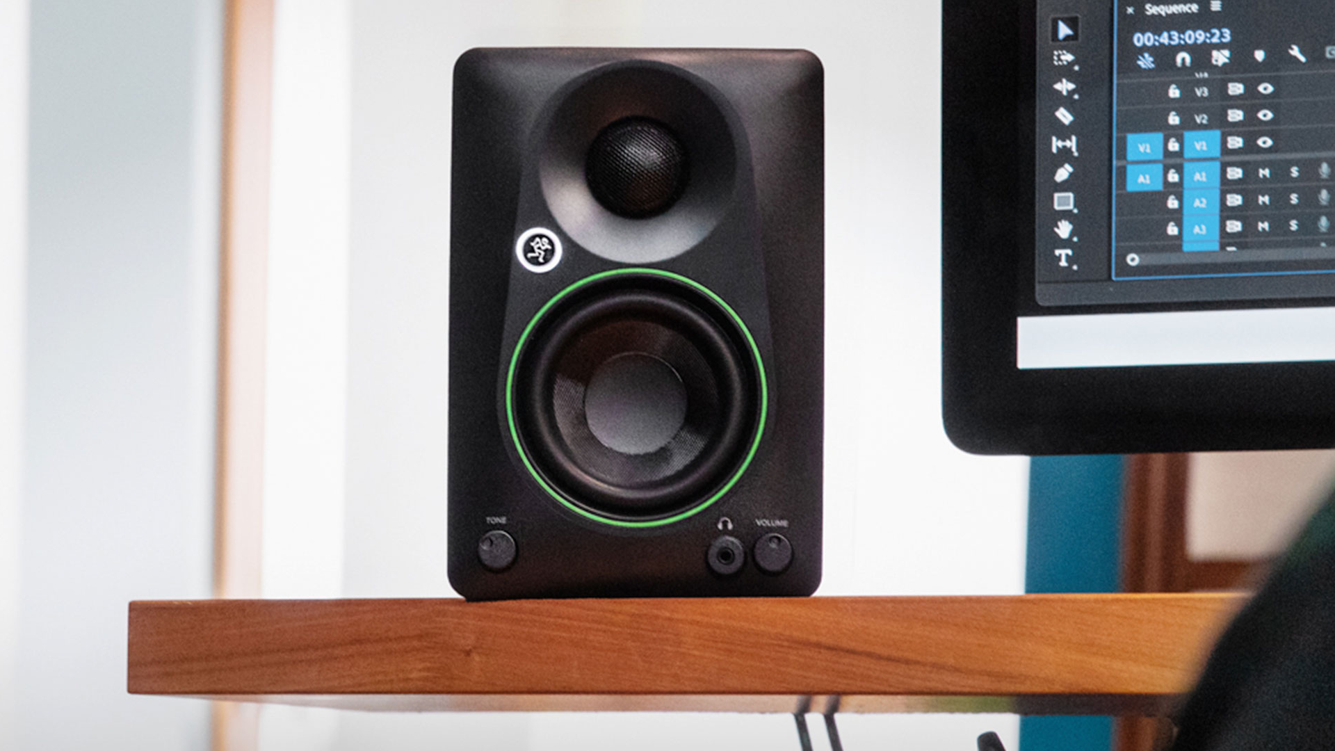 Mackie CR3.5 Creative Reference Powered 3.5" Studio Monitors