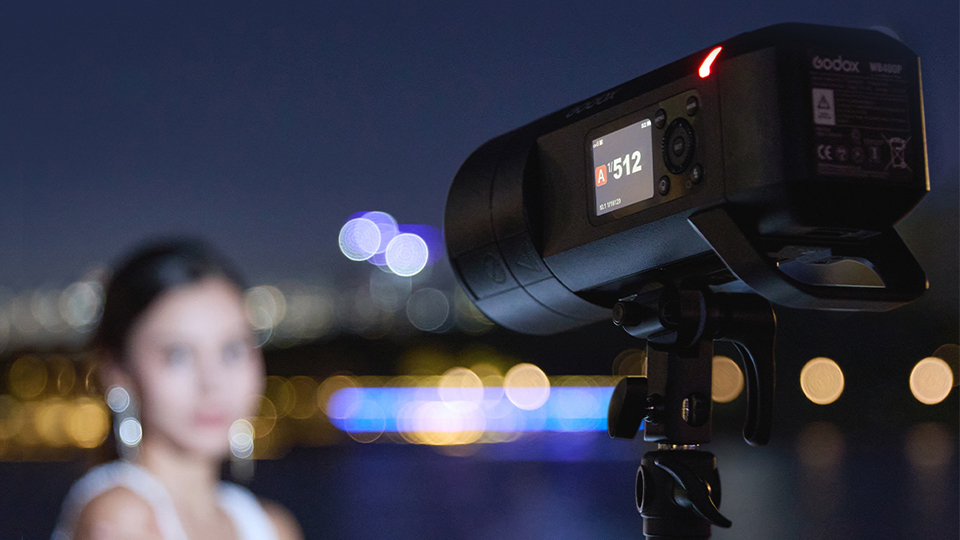 AD400Pro II All in One Outdoor Flash 10 power settings
