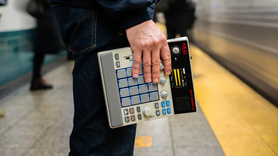 Akai Professional MPC Sample Sequencer Sampler and Effects Processor