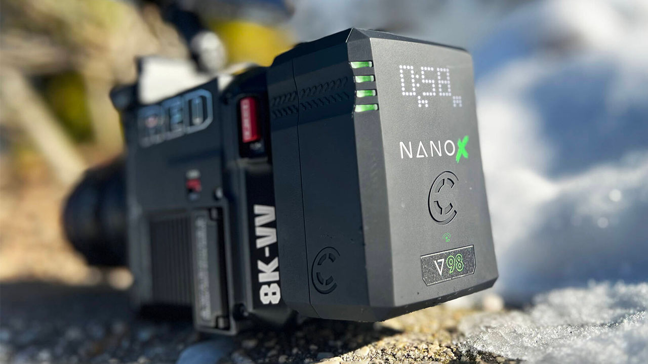Core SWX NANOX V98 Micro 98Wh Li-Ion Battery (V-Mount)