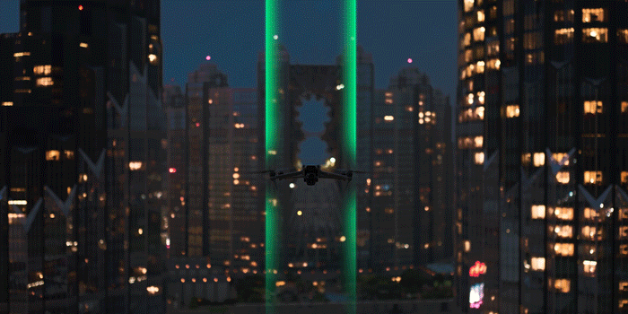 DJI Air 3S: Nighttime RTH - With forward-facing LiDAR, DJI Air 3S can detect obstacles such as high-rise buildings and navigate upwards around them, even in low-light conditions, ensuring safer returns at night.