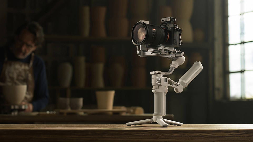 DJI RS 4 Mini Combo Kit
