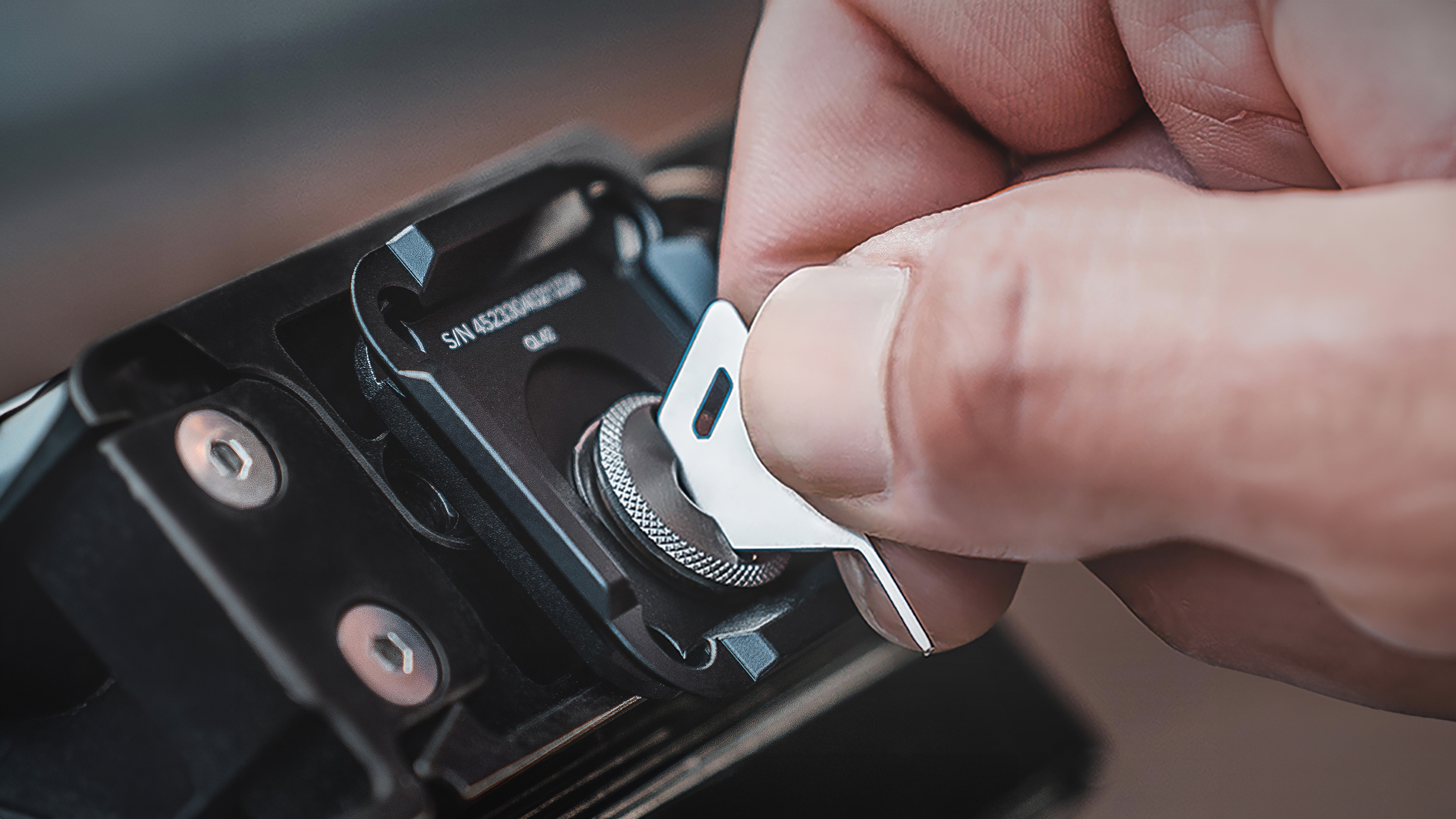 An eject pin for easy use.