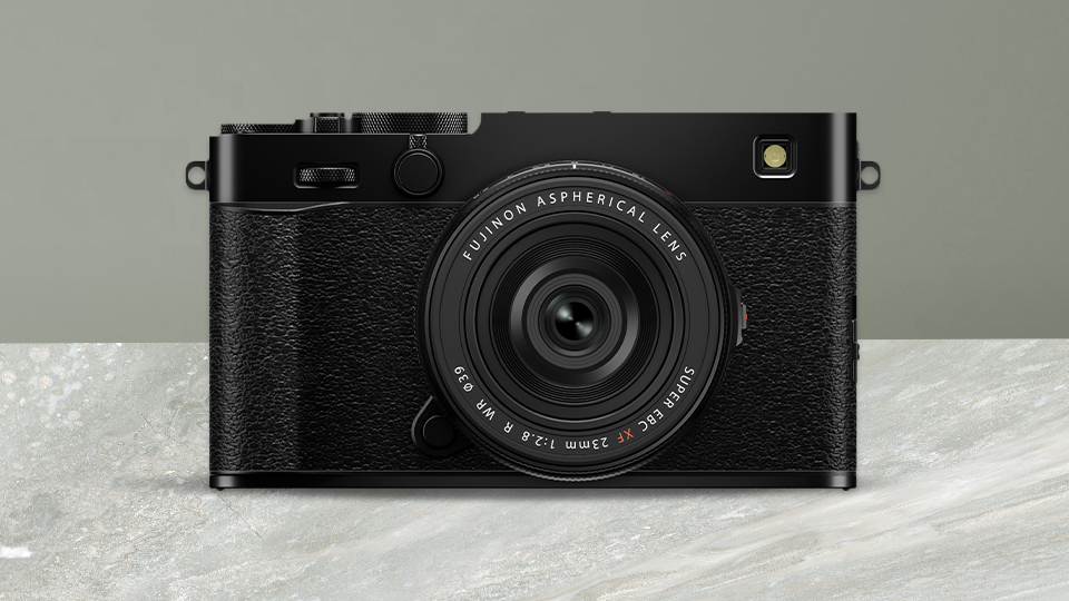 FUJIFILM X-E5 With XF 23mm F2.8 Lens