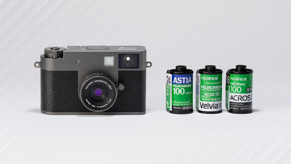 FUJIFILM X half Digital Camera Film