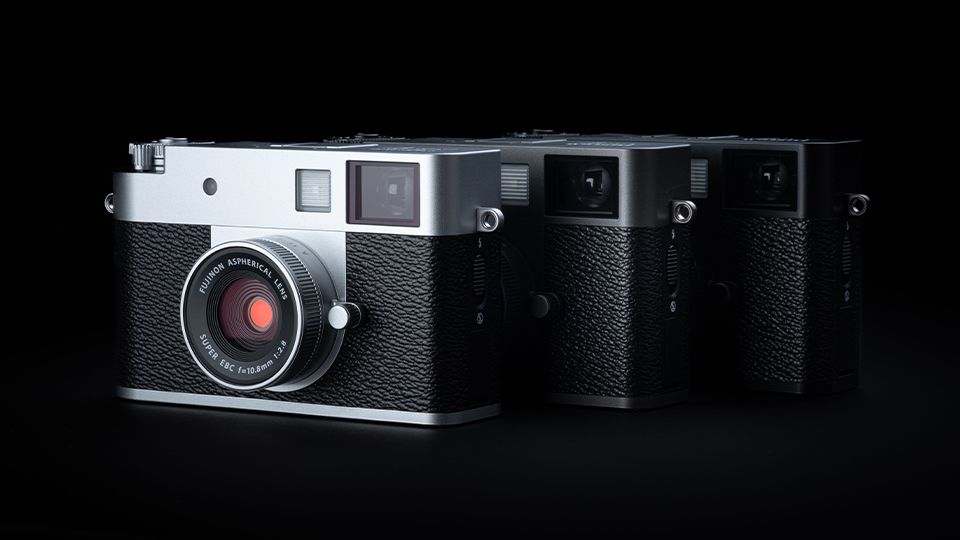 FUJIFILM X half Digital Cameras