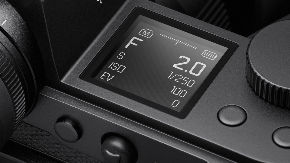 Leica SL3-S Mirrorless Camera Topdisplay