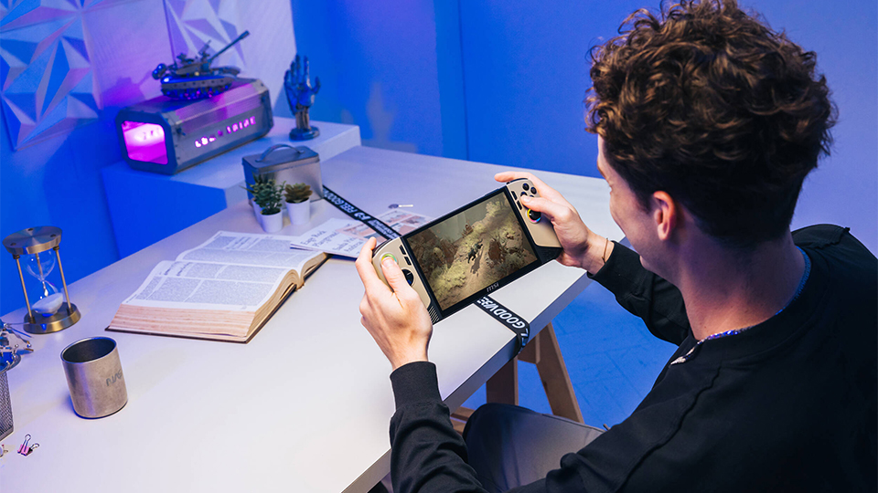 MSI Claw 8 AI+ A2VM Handheld Gaming System