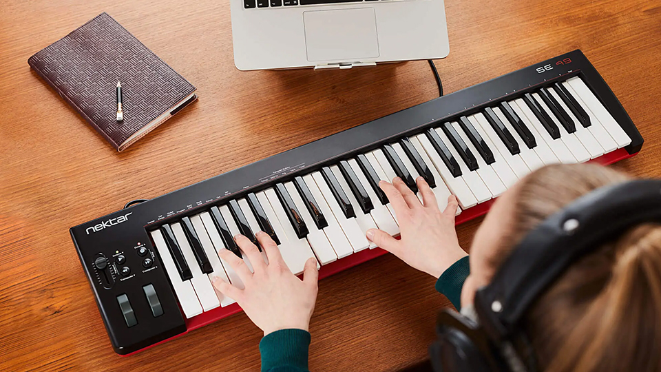 Nektar Technology SE49 USB MIDI Controller Keyboard