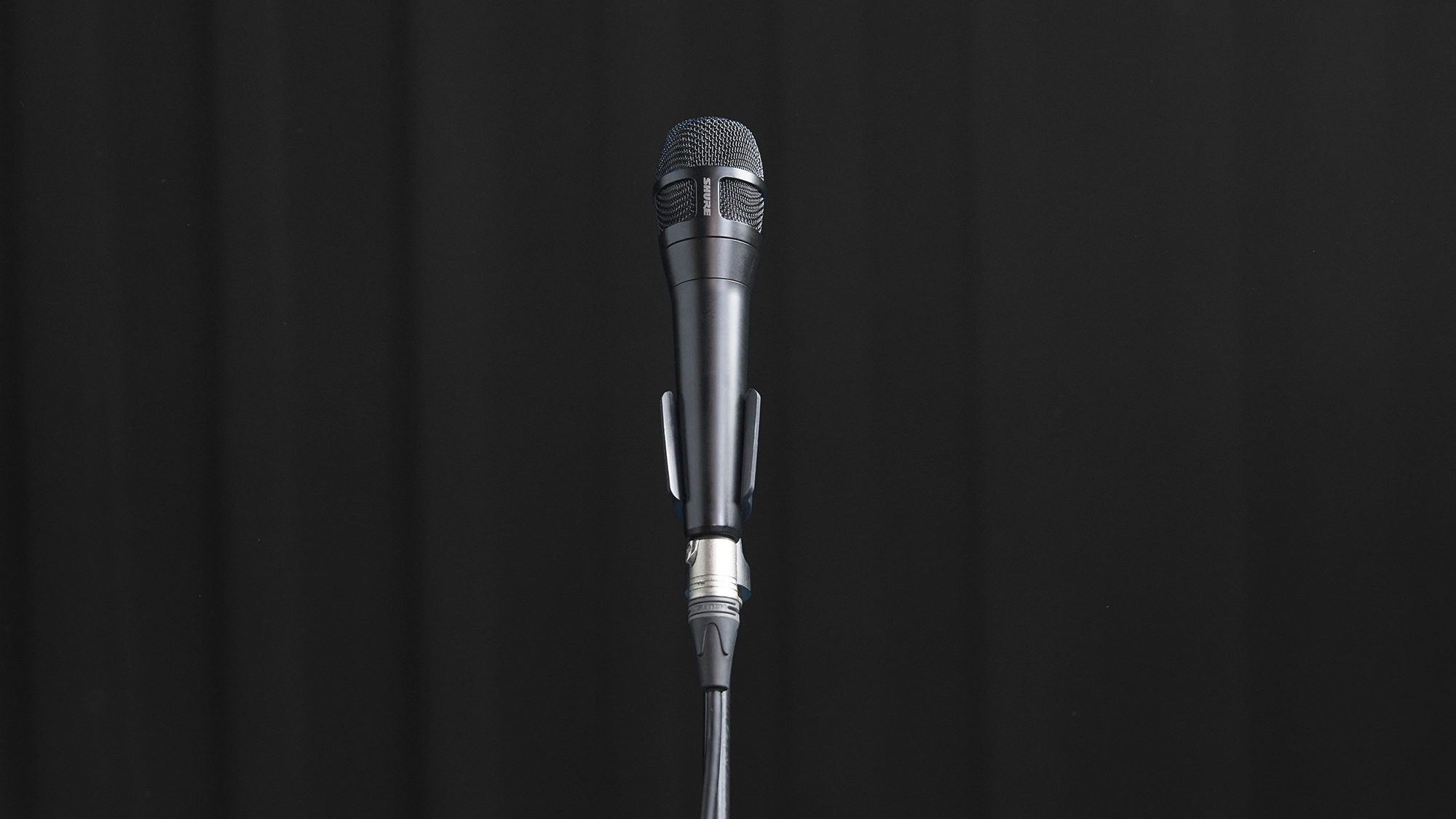 Shure QLX-D/SLX-D system featuring Nexadyne 8/C or 8/S Supercardioid Capsules