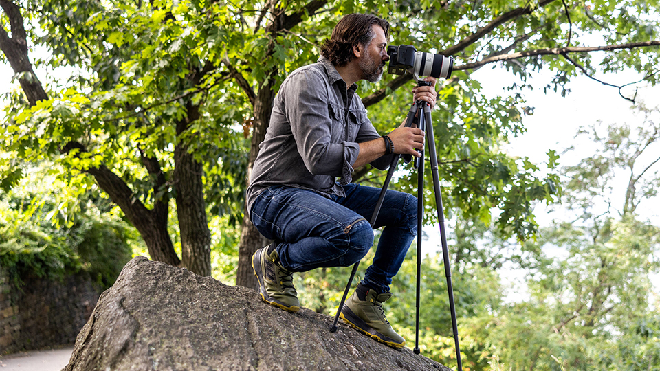 Oben CQL-13 Compact Carbon Fiber Travel Tripod with Ball Head