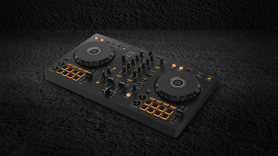 Pioneer DJ DDJ-FLX4 Portable 2-Channel rekordbox DJ and Serato Controller