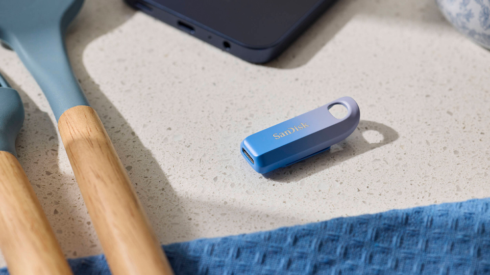 SanDisk 1TB Creator Series USB C Flash Drive