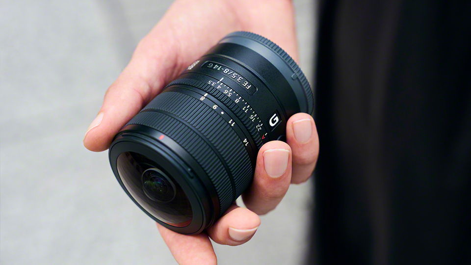 Sony FE 8-14mm f/3.5 G lens