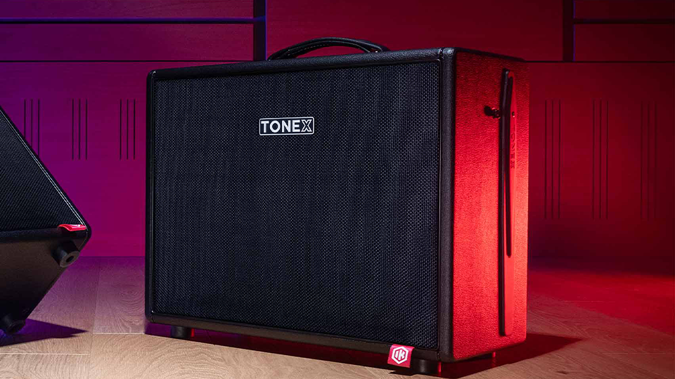 IK Multimedia TONEX Cab 1x12" 700W Full-Range Powered Cabinet