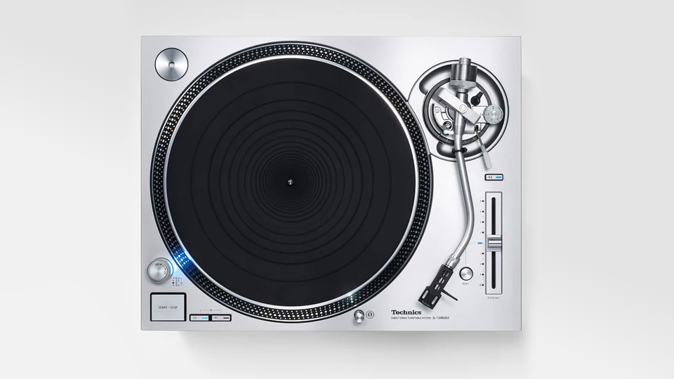Technics SL-1210GR2 Direct Drive Turntable System II Silver