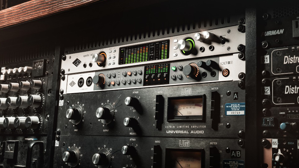 Universal Audio 1176LN - Dynamics Processor