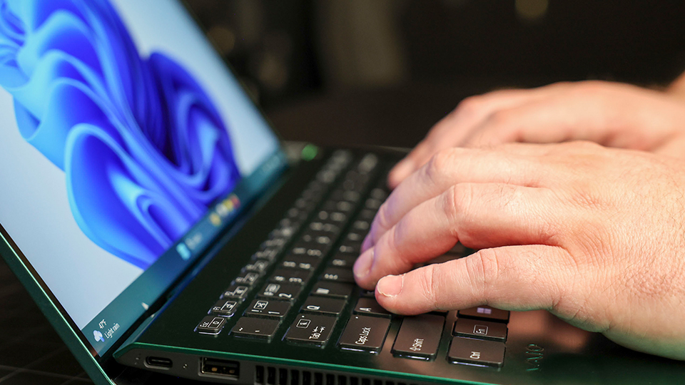 VAIO SX14-R Multi Touch Laptop-1