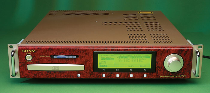 The Sony DRE-S777