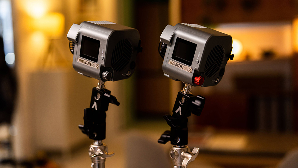 amaran COB 60x S Bi Color LED Monolight