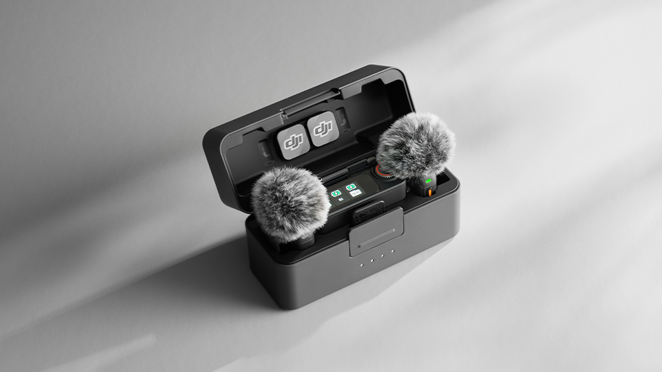 DJI Mic 3 Compact Wireless Microphone System/Recorder for Camera & Smartphone