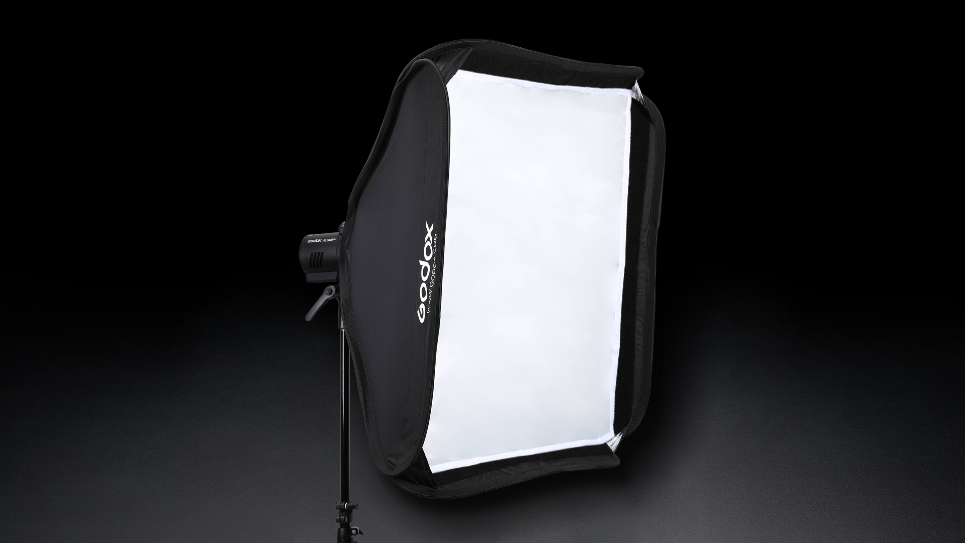 Godox S2 Speedlite Bracket with Softbox, Grid &amp; Carrying Bag Kit