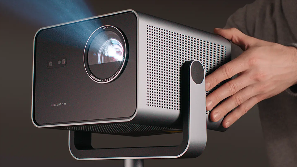 Leica Cine Play 1 3000-Lumen XPR 4K Laser DLP Smart Portable Projector Leica Cine Play 1 3000-Lumen XPR 4K Laser DLP Smart Portable Projector