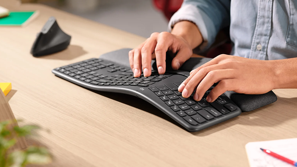 Logitech Wireless ERGO K860 Split Keyboard Kit