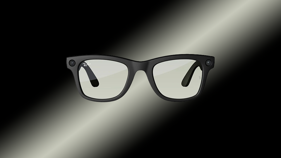 Meta Ray-Ban Wayfarer Glasses with Transitions