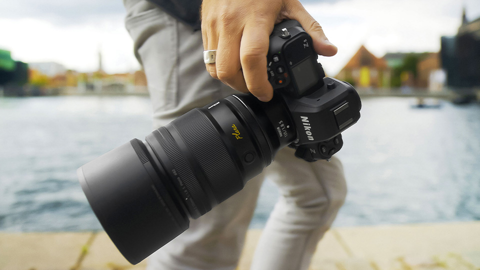Nikon NIKKOR Z 135mm f/1.8 S Plena Lens