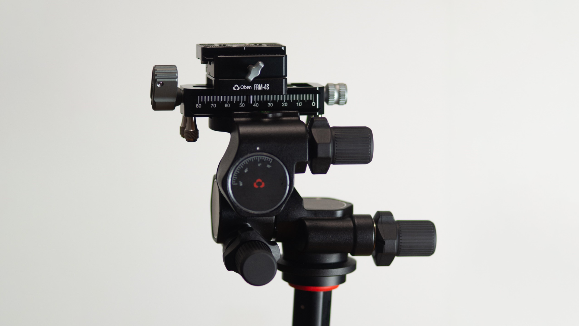 Hands-On Review: Oben Macro Focusing Rails & 3-Way Geared Tripod Head