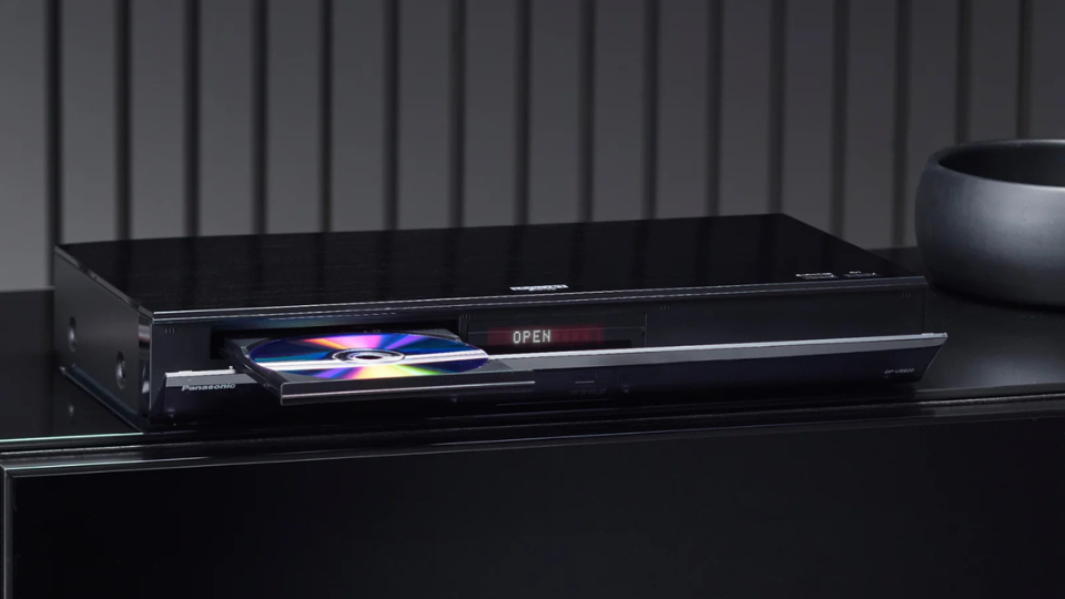 Panasonic DP-UB820-K HDR 4K UHD Network Blu-ray Player