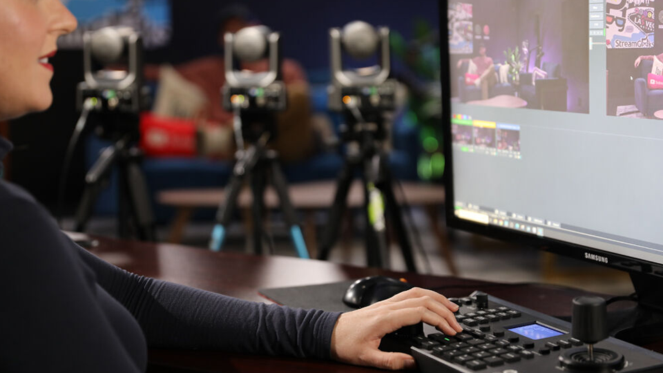 PTZOptics Producer-4K Camera &amp; Controller Bundle