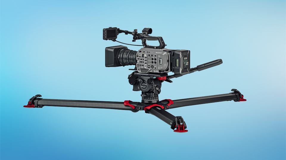 Sachtler aktiv 16T System with flowtech 100 GS and Ground Spreader