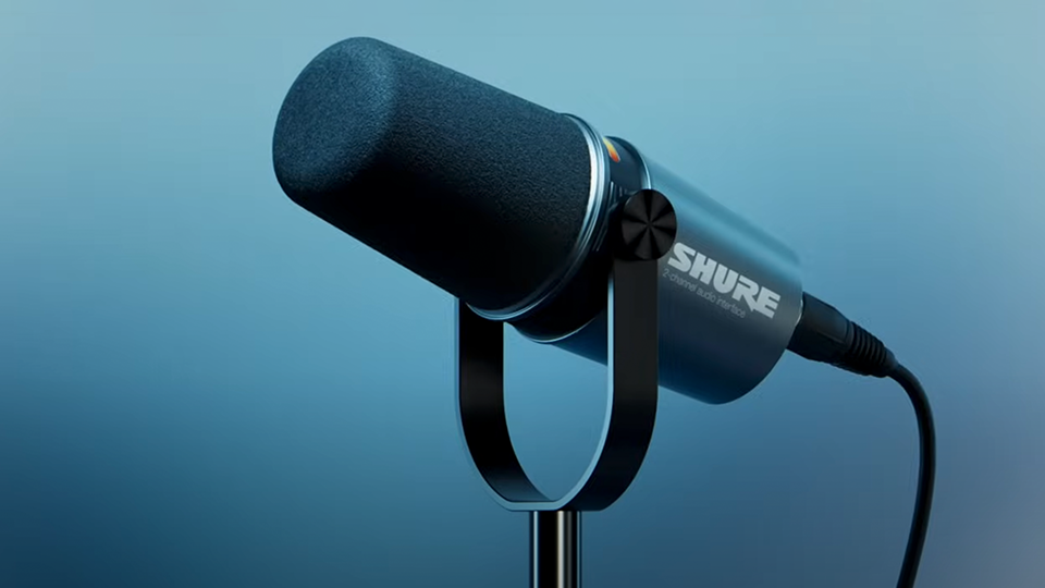 Shure MV7i Smart Microphone + Interface