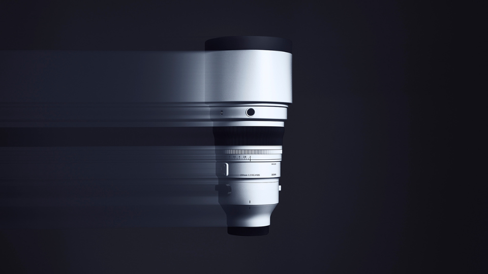 Sigma 200mm f/2 DG OS Sports Lens