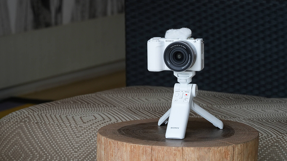 Sony ZV-E10 II Mirrorless Camera with 16-50mm Lens 