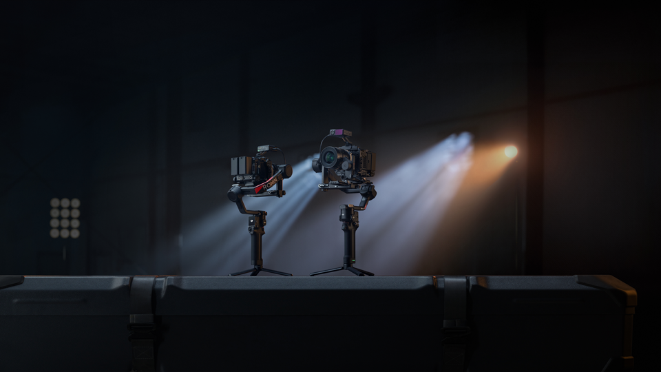 DJI RS 4 and RS 4 Pro