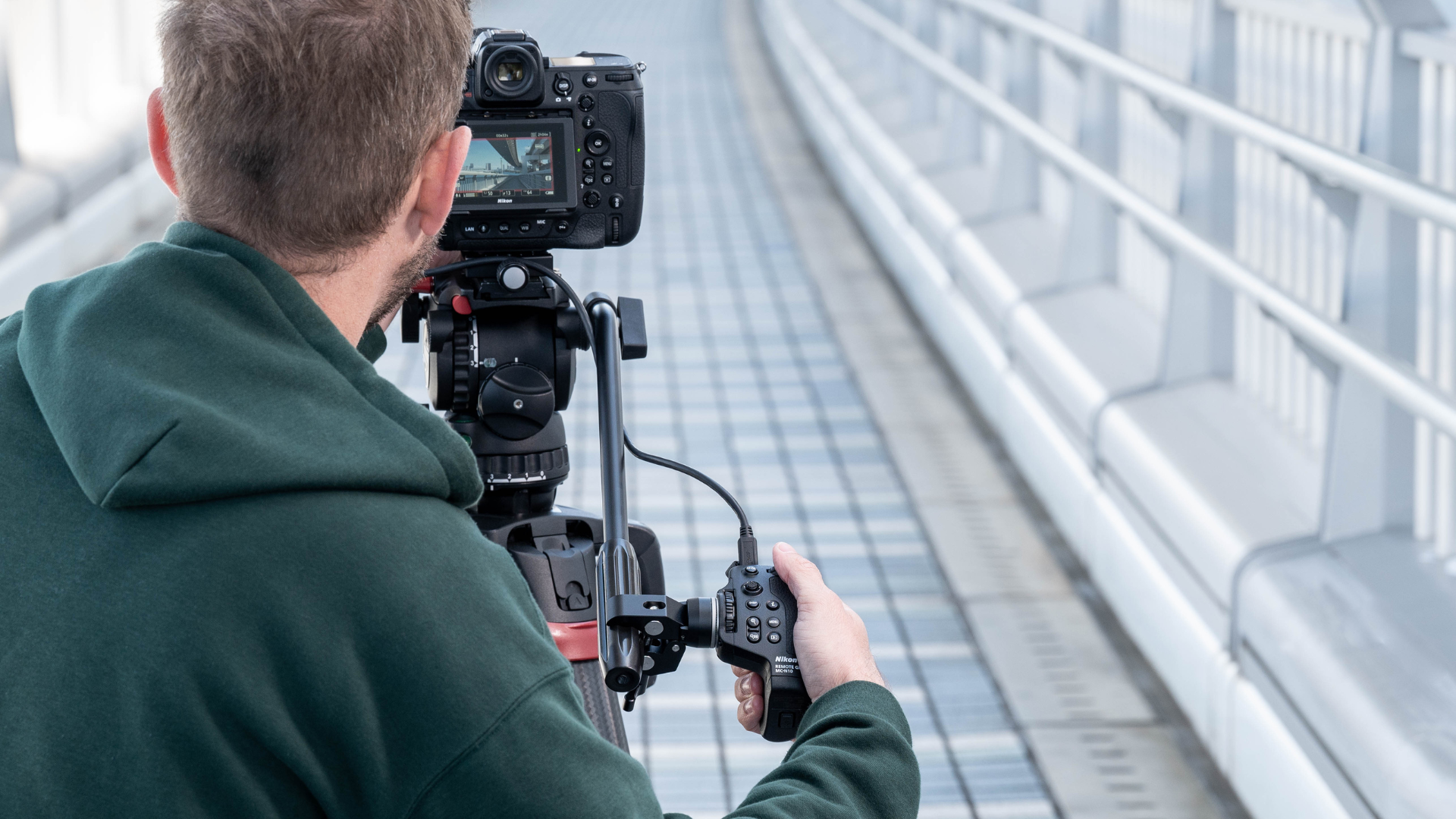 MC-N10 Remote Grip